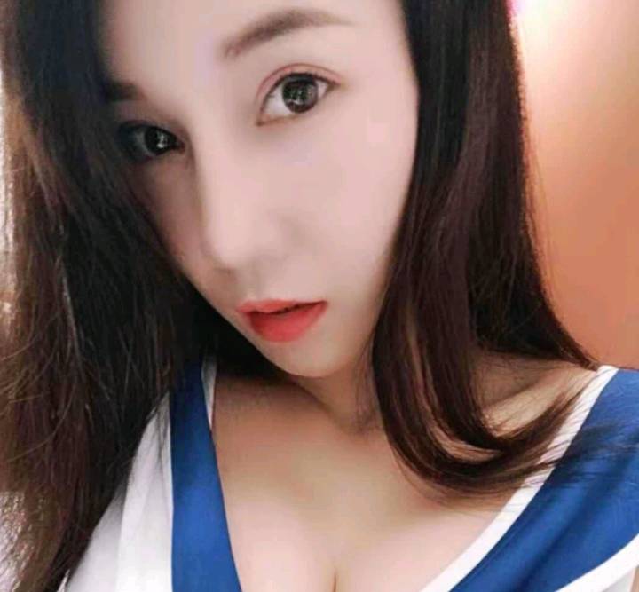 大胸saoB  会很叫的少妇