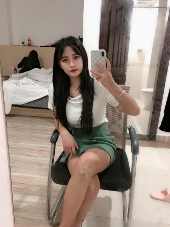 人照合一，颜值身材正点，服务给力配合绝